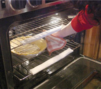 Oven Mitts and Safety