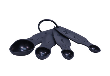 Braille Measuring Spoons Black