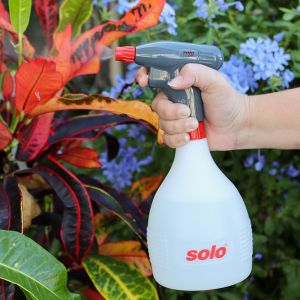 Product Image of Battery-Powered 32oz Sprayer