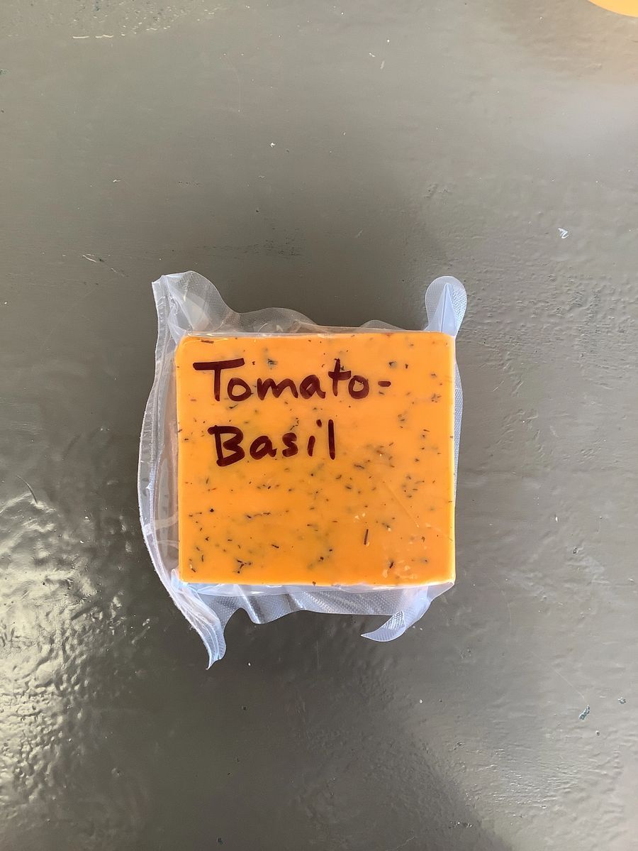 Smoked Tomato Basil (8oz)