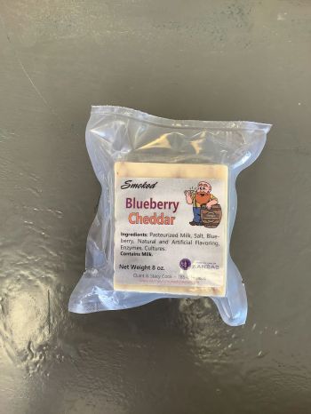 Product Image of Smoked Blueberry Cheddar (8oz)