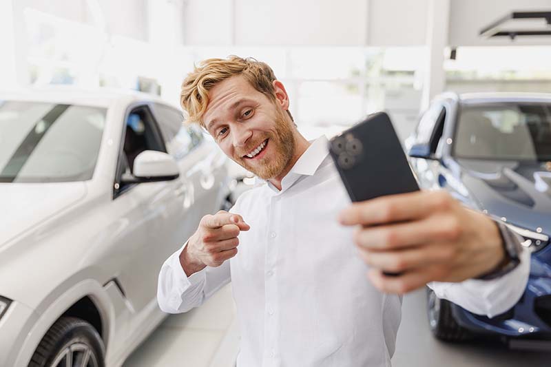 using video marketing at car dealership